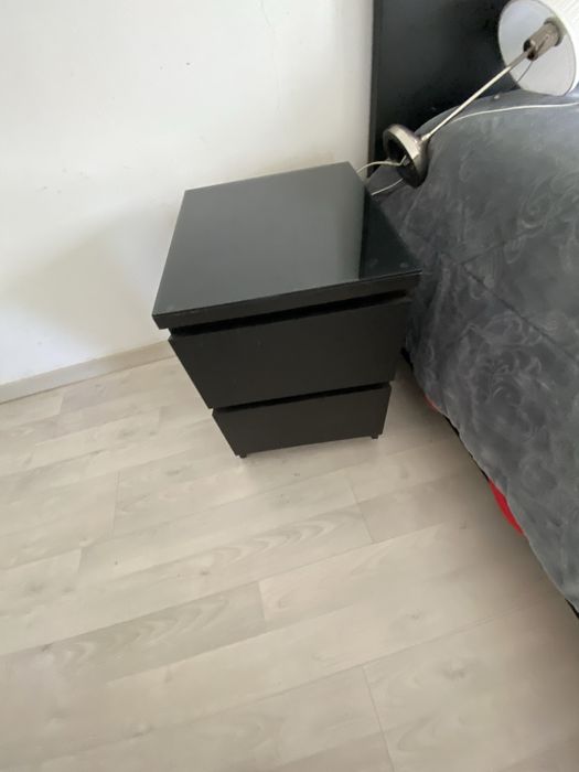 Quarto de casal como novo em bom estado com colchao