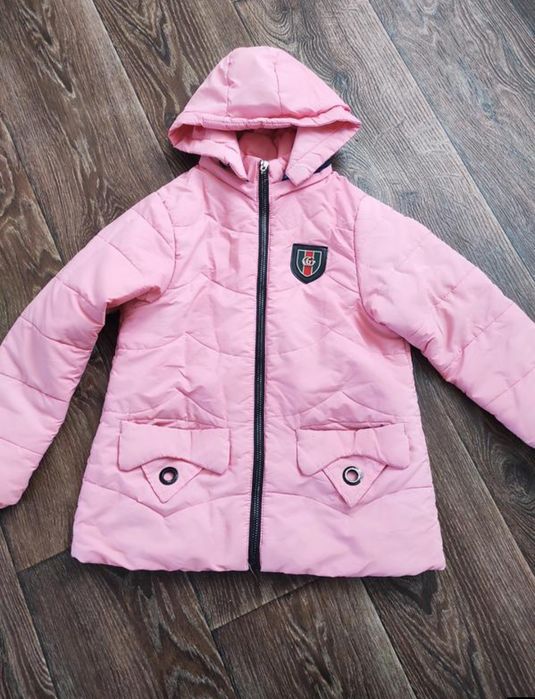 Віддам пуховик на дівчинку. 11/12 р Розмір