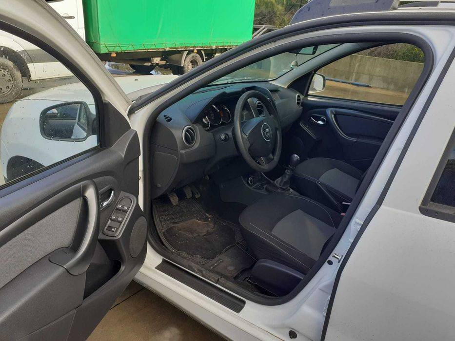 Dacia Duster 1.5 dCi 4x4 – 2016 - Branco - 58-RO-65