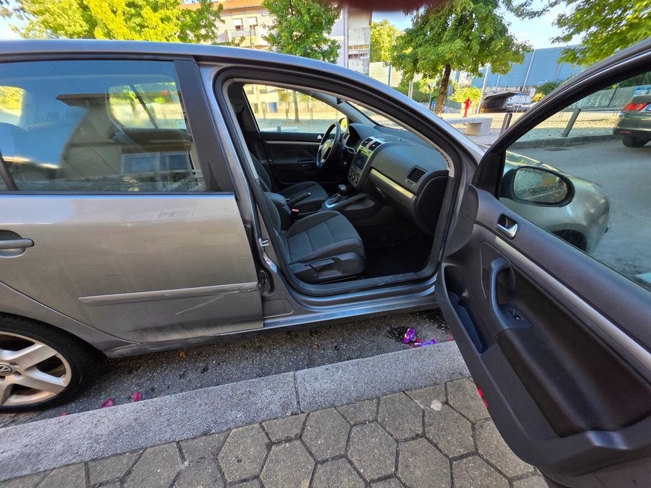 Volkswagen Golf 5, 1.9 DSG