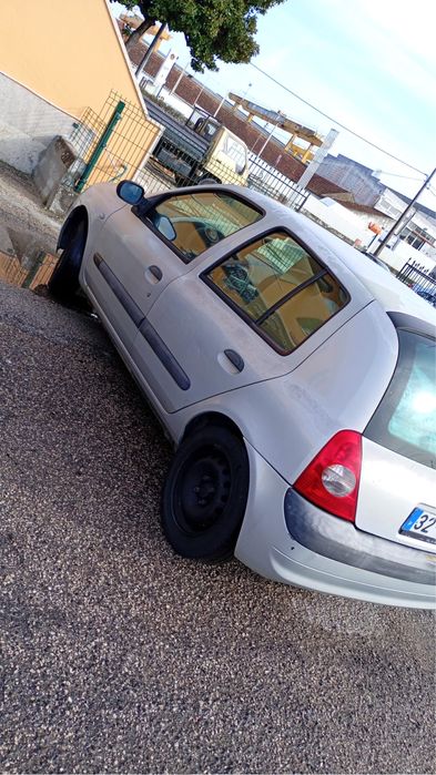 Troco por carrinha comercial