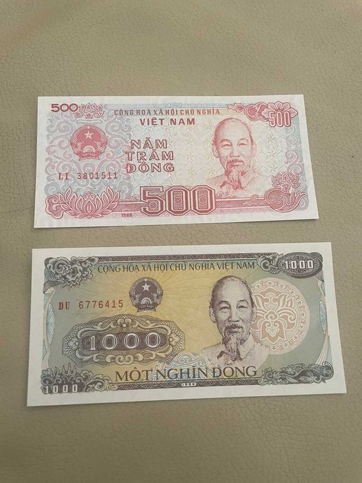 VENDO 2 NOTAS Vietnam : 100 E 50 Dong