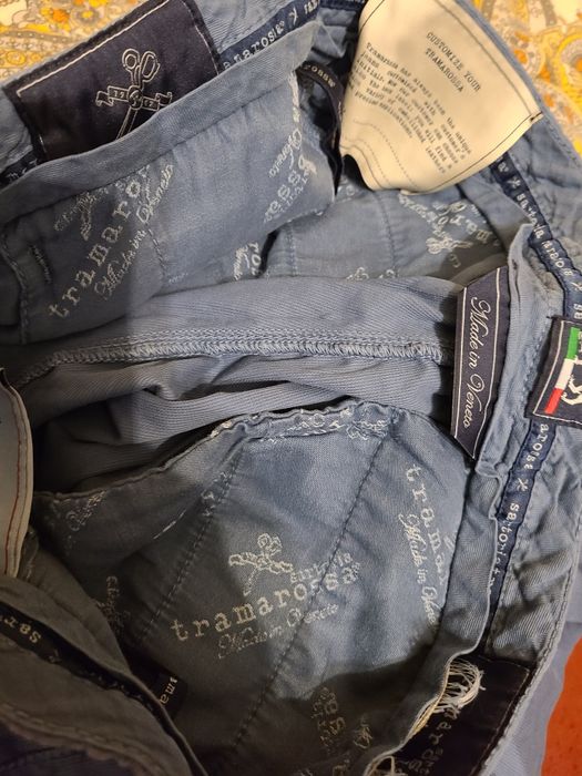 Брюки-чиносы Sartoria Tramarossa.