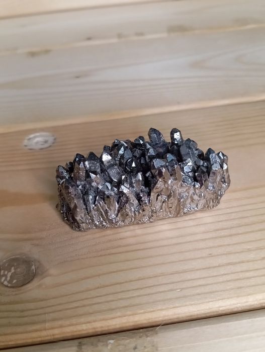 Kryształ kwarcu malowany metaliczny