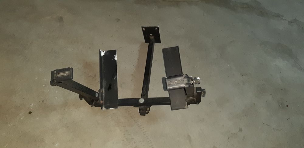 Extendable Old TV Stand64730016572546120