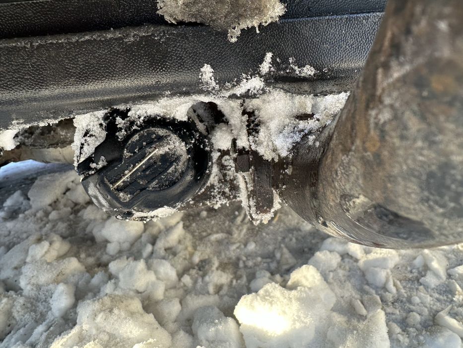 Фаркоп на тауран