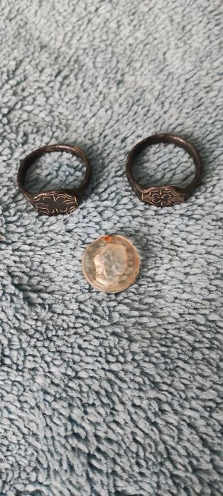 Продам колечки персні різні