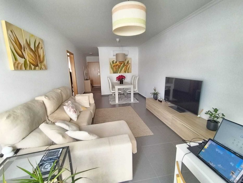 Alugo excelente apartamento T2