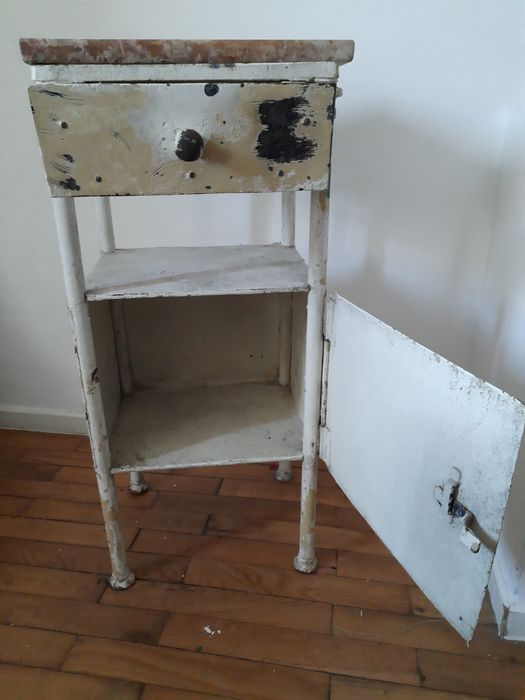 Movel em ferro anos 30/40