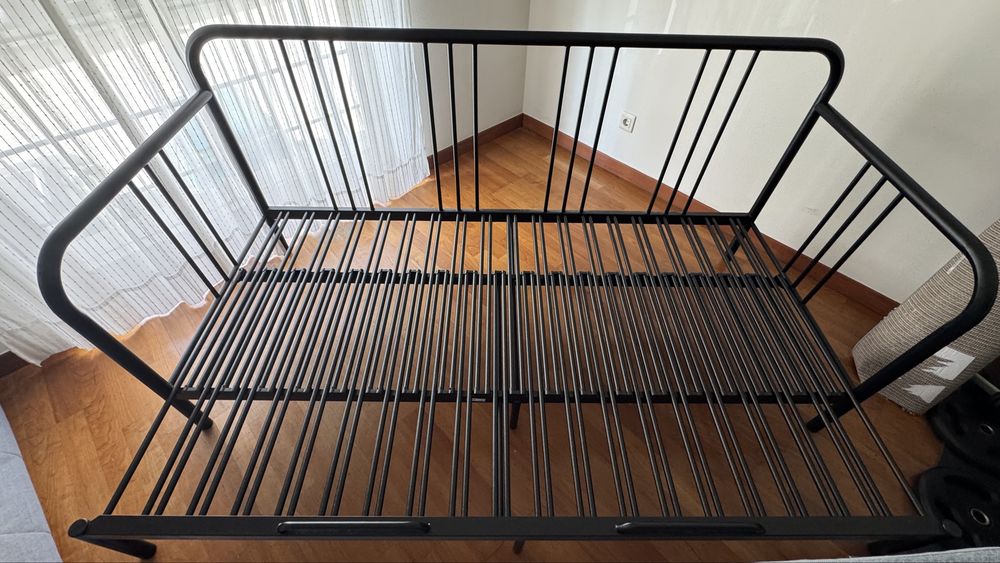 Cama casal ferro IKEA