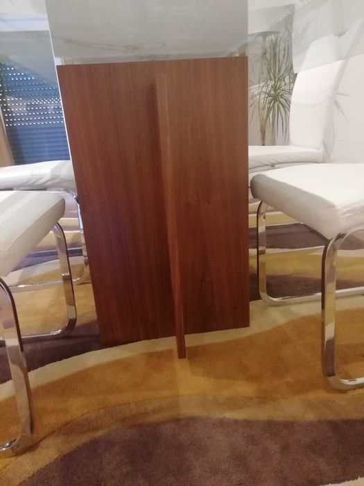 Mesa de sala de jantar