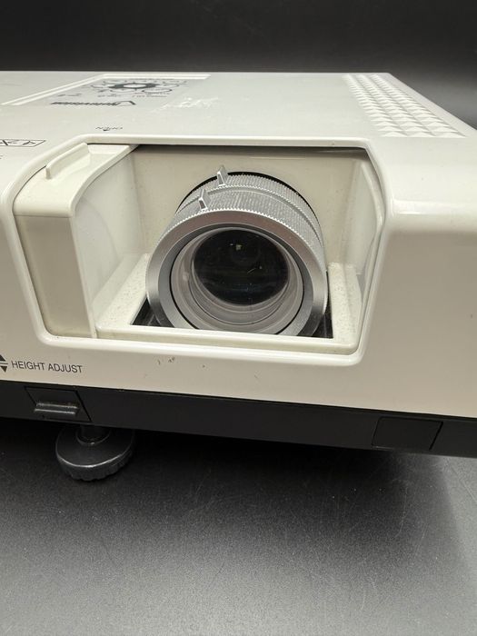 Projektor Sharp XR-50S