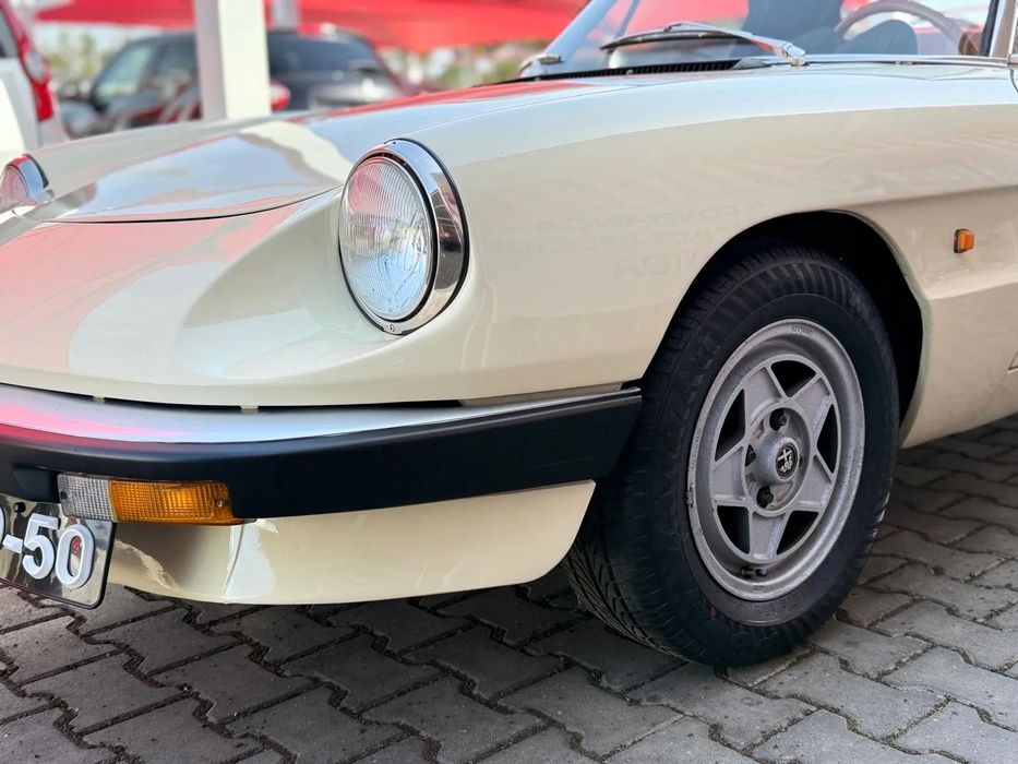 Alfa Romeo Spider