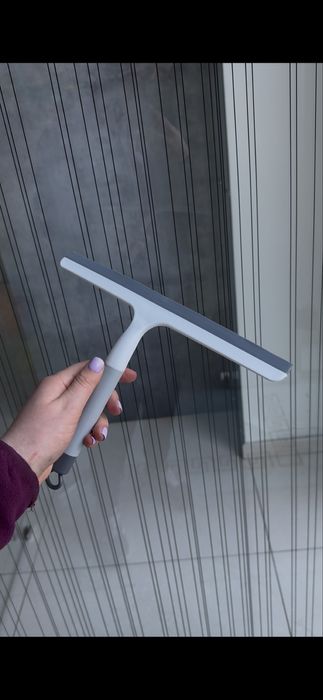 Uniwersalna ściągaczka do szyb, drzwi, szyb samochodowych