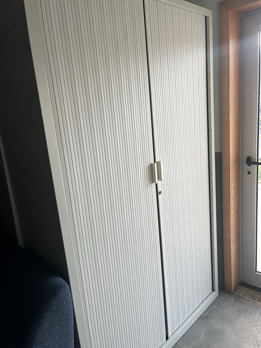 Liquidação de mobiliário de escritório – preços de oportunidade!