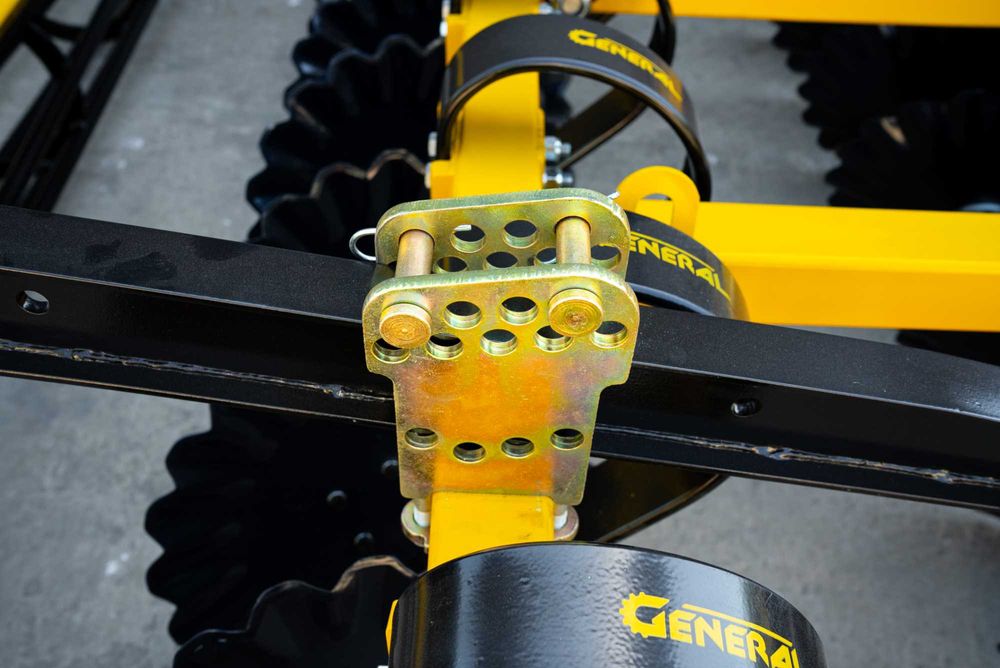 GENERAL | Лущильник Навісний 2,6 м | Легка Дискова Борона