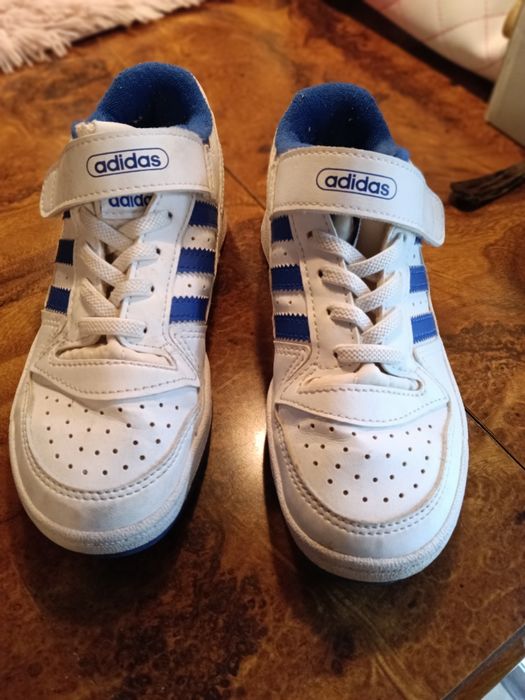 Sapatilhas adidas 31
