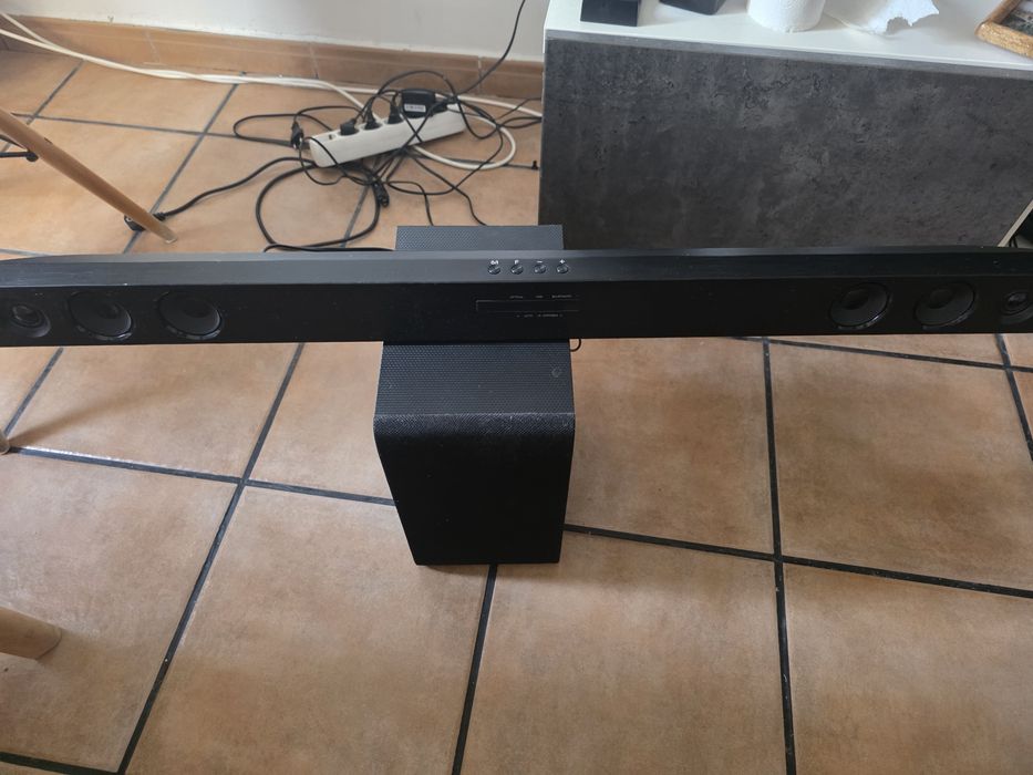 Soundbar LG SQC2  - 300 W - como novo com garantia