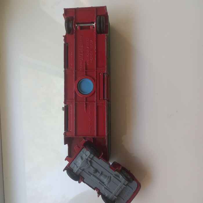 Продам. Corgi Toys