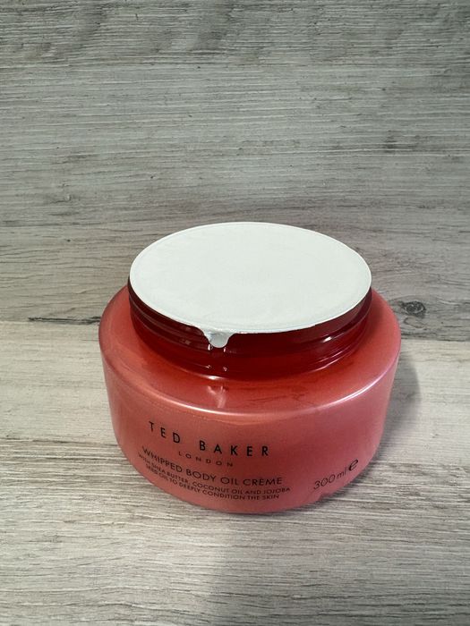 Ted Baker Peony & Camellia Krem do ciała i rąk 300ml