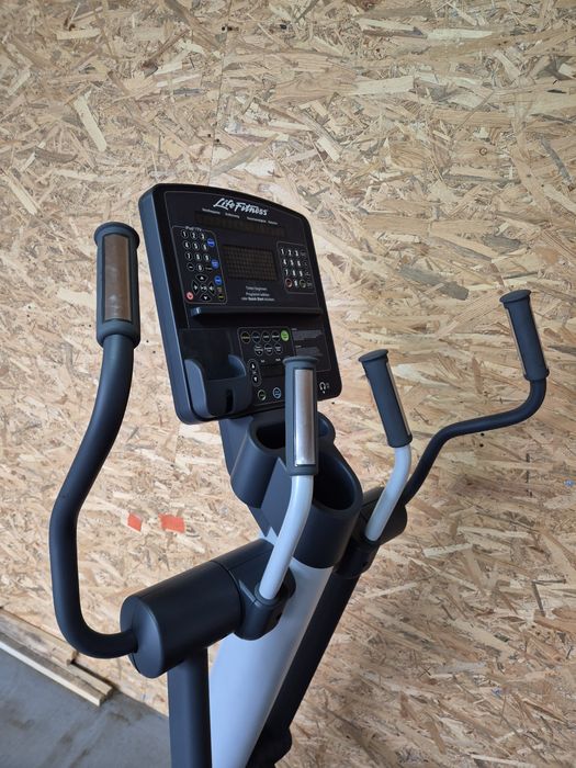 Orbitrek life fitness 95 xi integrity zregenerowany gwarancja
