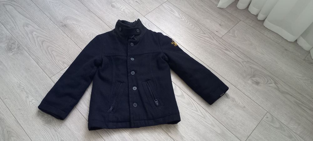Продам детское пальто Gaastraq