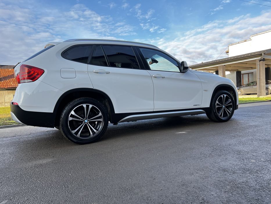 Продам BMW X1  2.0 Dizel