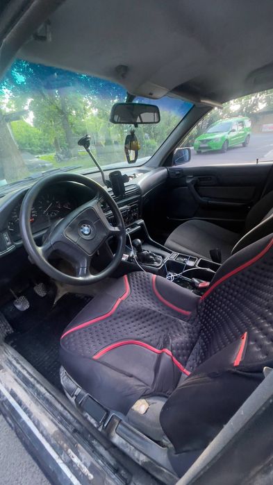 Продам  BMW E 34