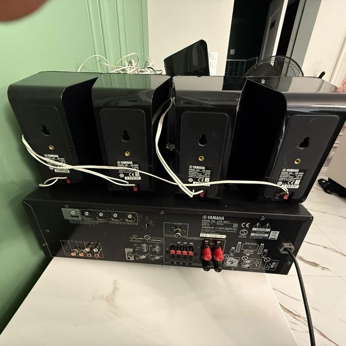 Amplituner YAMAHA HTR-2071 + głośniki 5.1