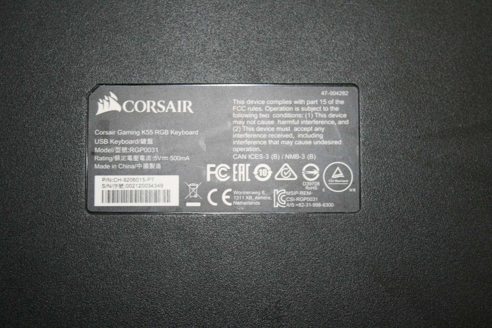 Teclado Corsair K55 RGB