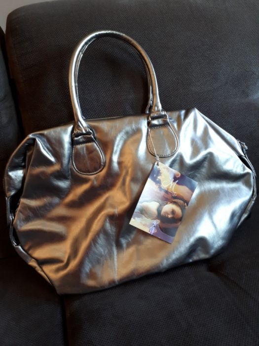 Torebka srebrna