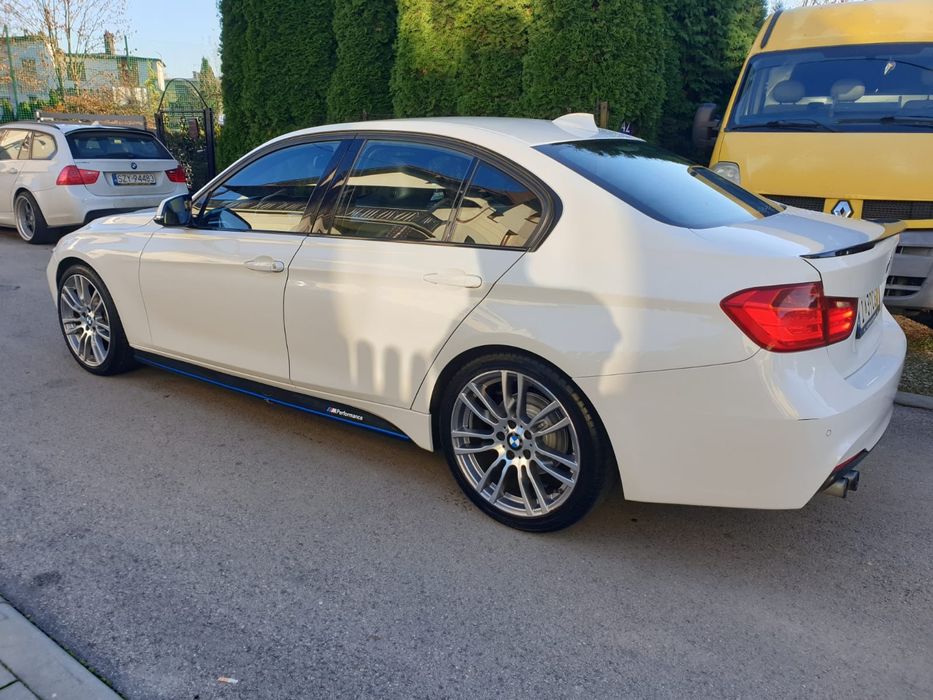 BMW F30 320i Automat 8HP M pakiet skóra xenon alu 19