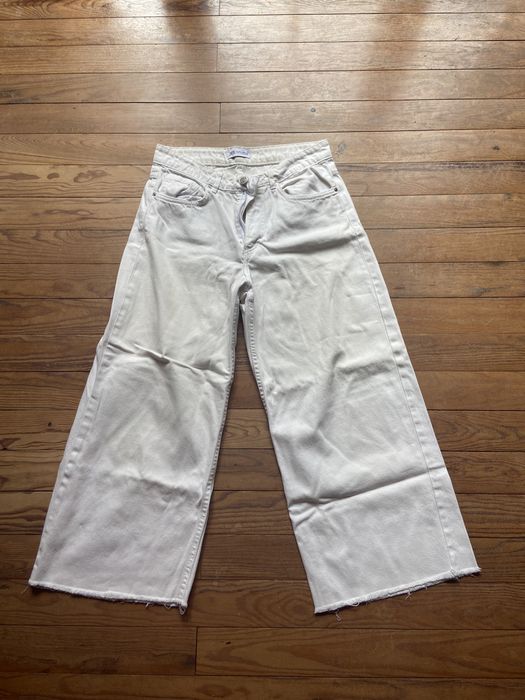 Calças wide leg brancas da zara