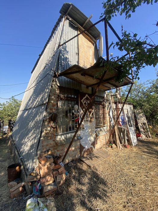 Продам дачу близко к городу