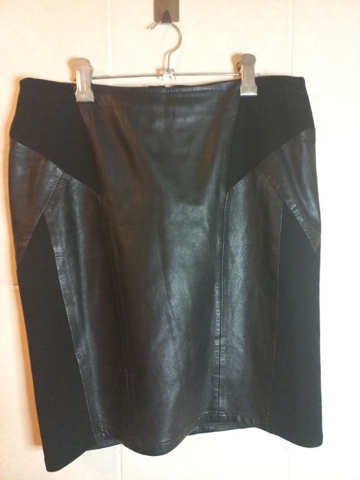 Шкіряна спідниця
