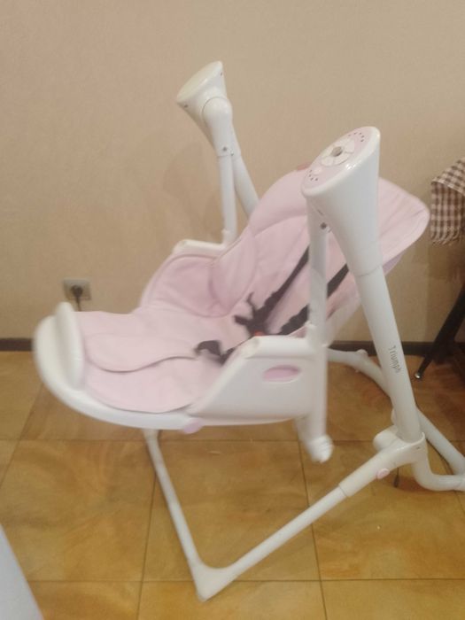 Стілець для годування Carrello Triumph 3 в 1