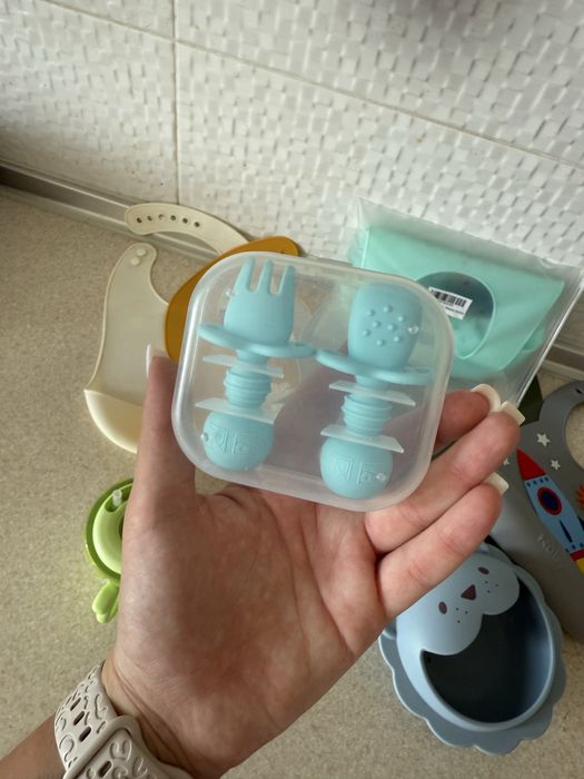 Дитячий силіконовий посуд