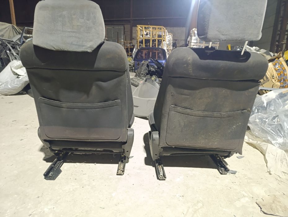 Передние сиденья Mercedes Benz E-class W210 Оригинал