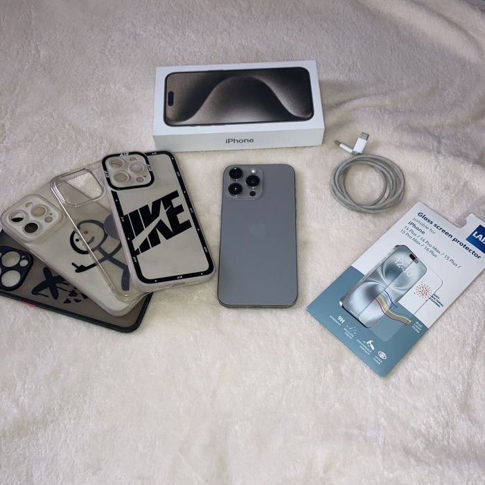 Apple iPhone 15 PRO MAX 256GB TITANIUM 87%