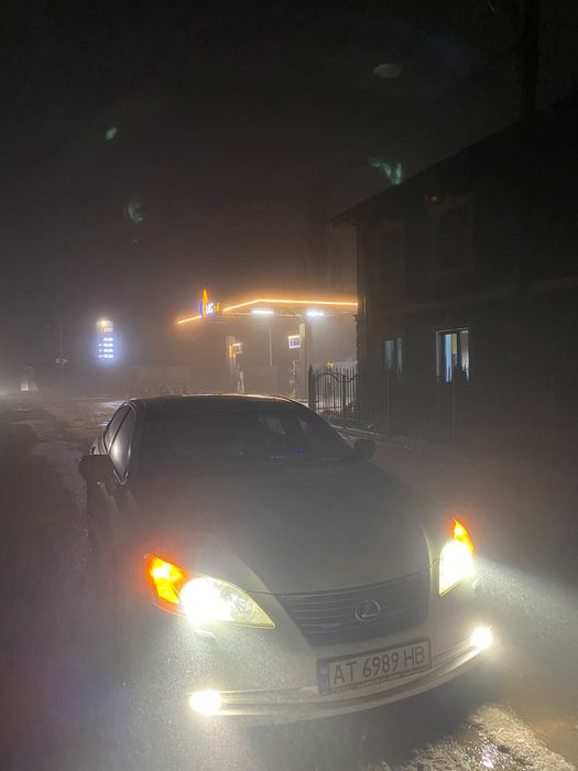 Авто Lexus es350 газ/бензин