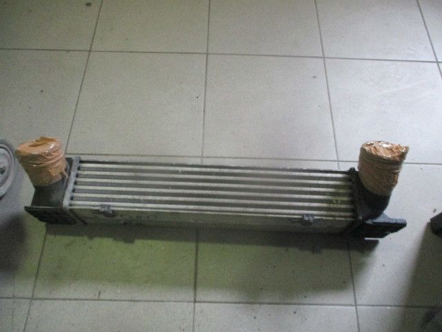 Radiador do intercooler BMW 1 (E87)