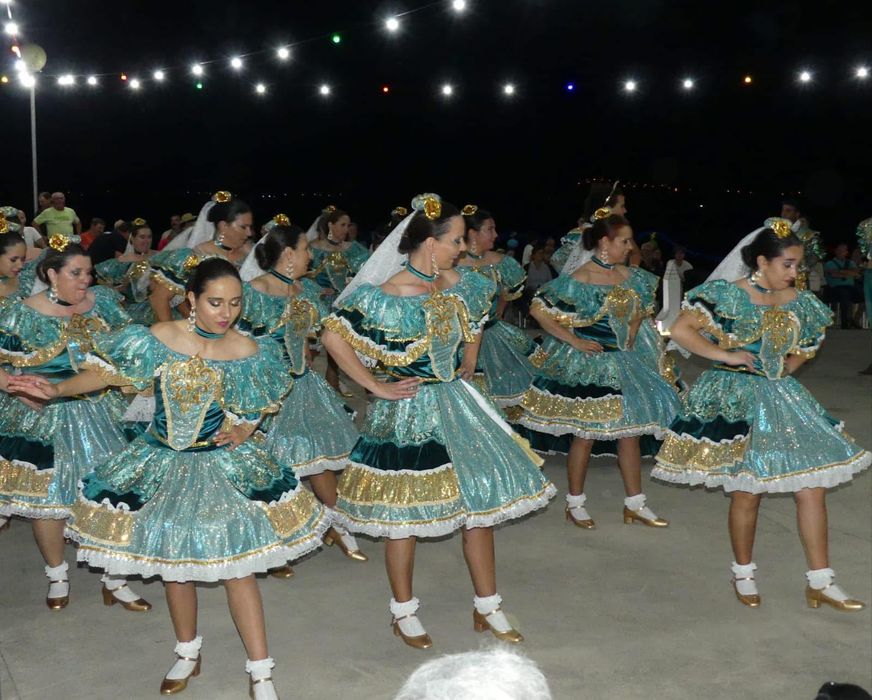 Roupa Marcha popular