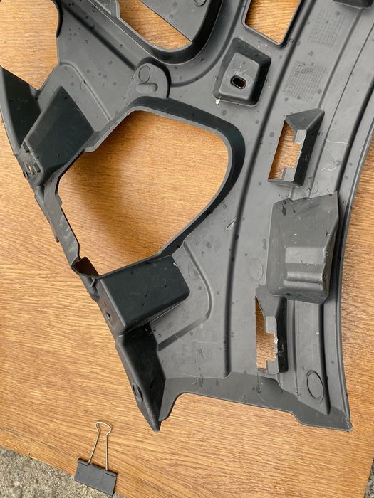 Продам кронштейн бампера