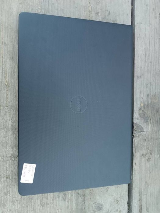 Ноутбук DELL Inspirion 15 3000 Full HD