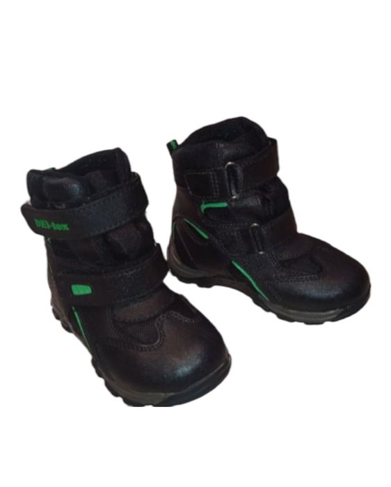 Buty zimowe dla chłopca 25
