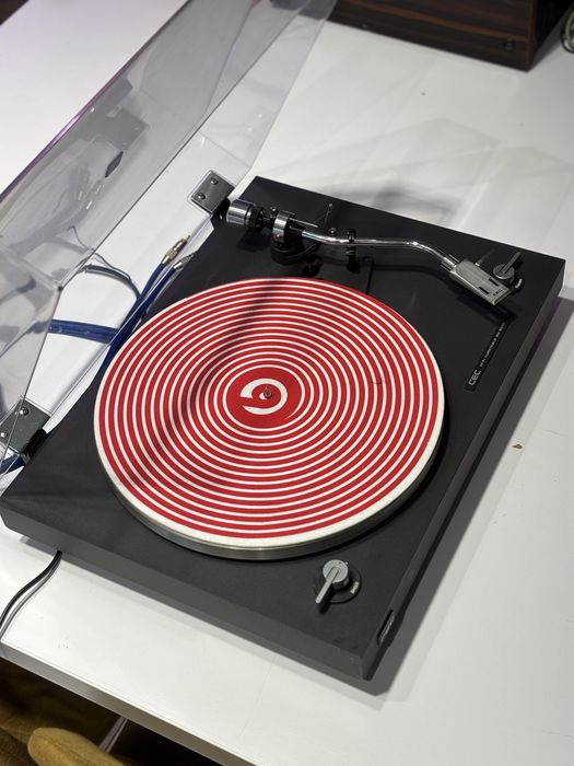 Gramofon CEC BD-2200