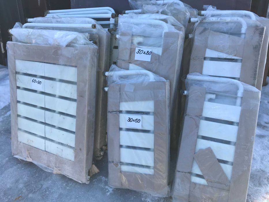 Новые Батареи радиаторы отопления с новостроя разные размеры