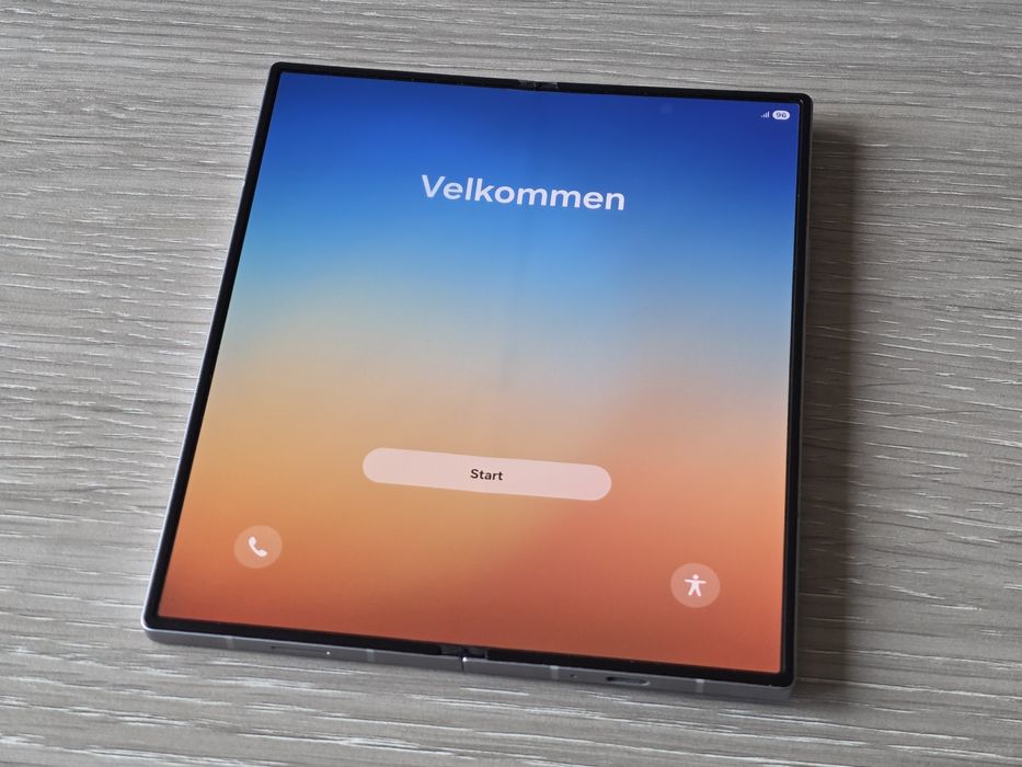 Samsung Galaxy Z Fold6 na gwarancji do IX 2026