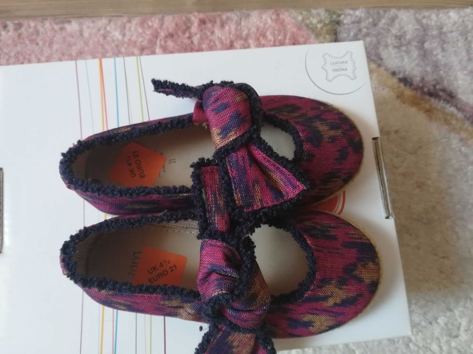 Buty, balerinki dla dziewczynki ZARA r.21 NOWE