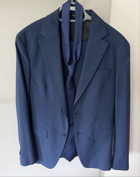 Garnitur gratis krawat